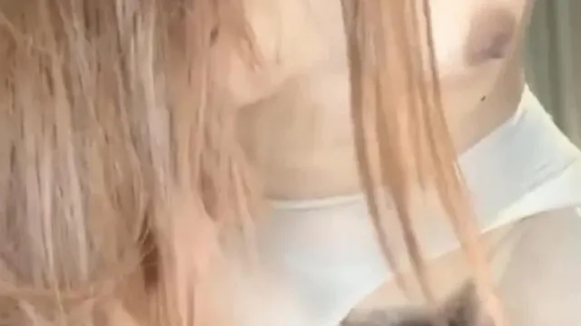 各种丝袜跳蛋震动口交性感大屁股骑坐