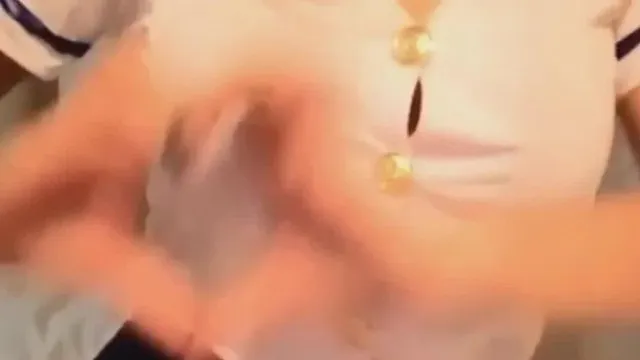 极品平面模特兼女主播女神BABI空姐制服首次掰穴直播身材真好这逼逼真够粉嫩的