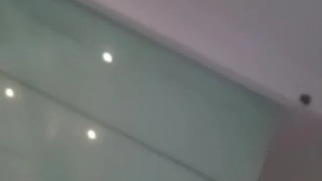 挺嫩大奶白皙妹子双人啪啪大秀 脱掉内裤手指拨弄嫩逼稀疏毛毛大力抽插 很是诱惑喜欢不要错过