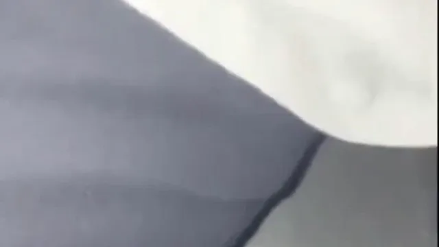 大白腿主播你好迷人户外露出合集大街上直接对着路人喷水服装店跟男店员二人直播喝尿等
