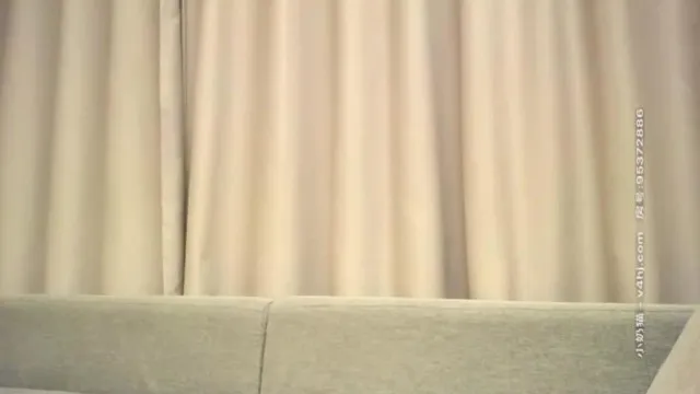 体验黑衣少妇，口交上位骑乘大力抽插