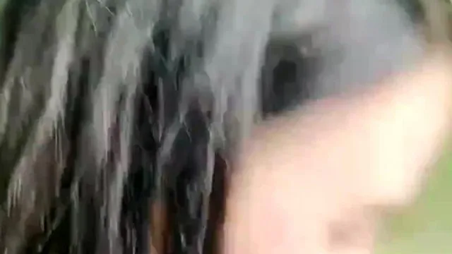 快乐悦悦户外搭两个帐篷一起快活上位骑乘风骚迷人