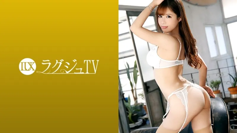 259LUXU-1226 Luxury TV 1214 Uma integrante do clube de beleza que decidiu aparecer em um AV em busca da beleza feminina! Ela sorri feliz ao ver como o homem se sente... ela o beija profundamente, lambe os mamilos e ao mesmo tempo usa suas lindas pernas para fazer uma punção nos pés dele! Ela monta em um pau enorme e usa os quadris de uma forma safada para deixar seu orgasmo selvagem!
