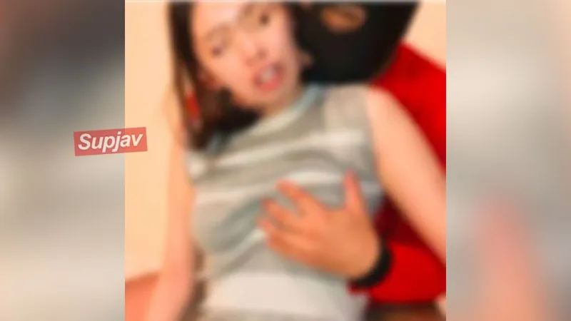 FC2PPV 4639855 * 70% de desconto até o dia 17 * [sem moral] [Shoots individual amador] [Creampie] Obtenha a buceta prematura de uma bela mulher casada e faz com que ela! !