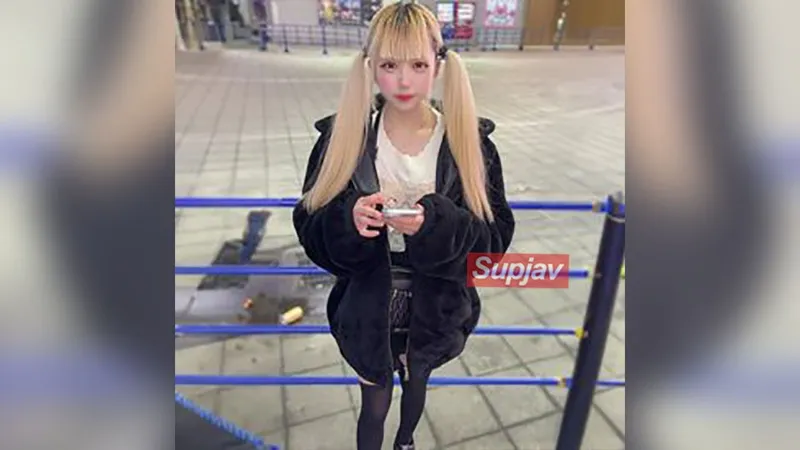 FC2PPV 4655669 ※本日限り1680pt【晒し上げ】大久保公園で初立ちんぼのGｶｯﾌﾟ脱税ｺﾝｶﾌｪ嬢。社会を舐め腐った態度にハメ撮り種付けぴえん。