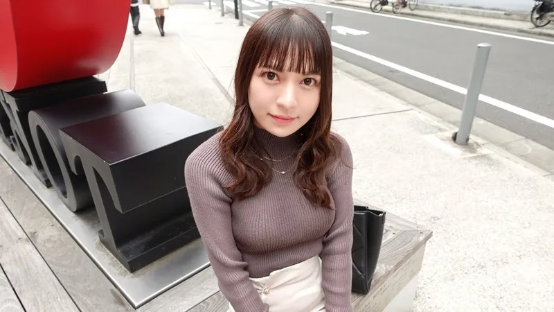 SIRO-5453 大きい瞳が可愛いハーフ系美少女がやってきた！塾の講師をしながら悶々とした日々を過ごし、オナニーで解消する毎日。溜まり過ぎた性欲が解放されたSEXで最高の絶頂を迎える！ 【初撮り】ネットでAV応募→AV体験撮影 2341