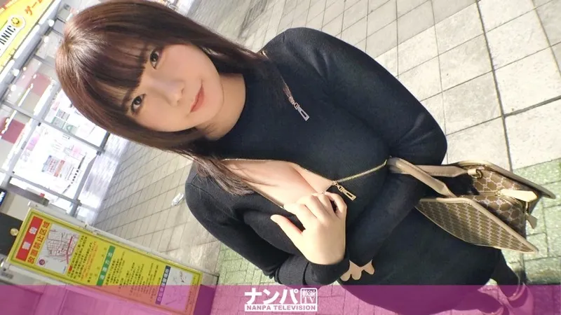 200GANA-2747 マジ軟派、初撮。 1846 鮮やか乳輪爆乳娘をナンパ！ホテルで飲んでお話してたら、お酒を胸にこぼしてしまい…。エロい服を脱がすとガーターベルトでさらにエロい！ボリューム感がやばい乳と抱き心地最高の色白ムチムチボディが堪らなすぎる！！ (花丸くるみ)