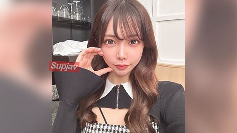FC2PPV 4701981 [Blowjob deglutizione ♡] Pussy Pussy ♡ Un aspetto completamente invincibile e più forte Arina-chan viene di nuovo ♪ Per favore, vieni molto nella mia figa ♡ Alla fine, Vieni dentro e fuori ♡