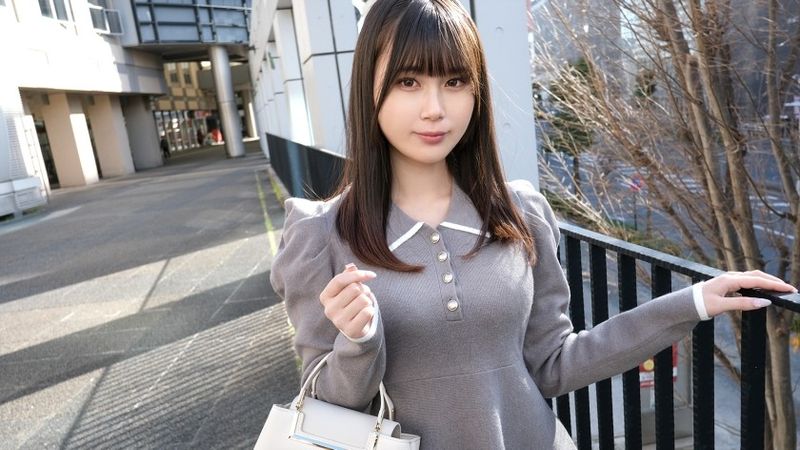 SIRO-5490 与超美地下偶像时隔多年的性爱! !她是一个以与偶像不相称的方式让自己的娇躯弹跳和呻吟的淫妇! !她用指法和舔阴反击这个淫荡的偶像,她的爱汁滴落,她的阴户张开,而她在现场表演中从未展示过,这让她达到了最大的兴奋! !一边被指着一边向偶像自我介绍,偶像的自我和淫荡的自我混合在一起,潮吹很多! !我已经很久没有做爱了,第一次吃大鸡巴! !吞下大鸡巴并以传教士体位射精的淫荡偶像! !她在床上衣衫不整的样子已经不是偶像了! !只有一名女性! !