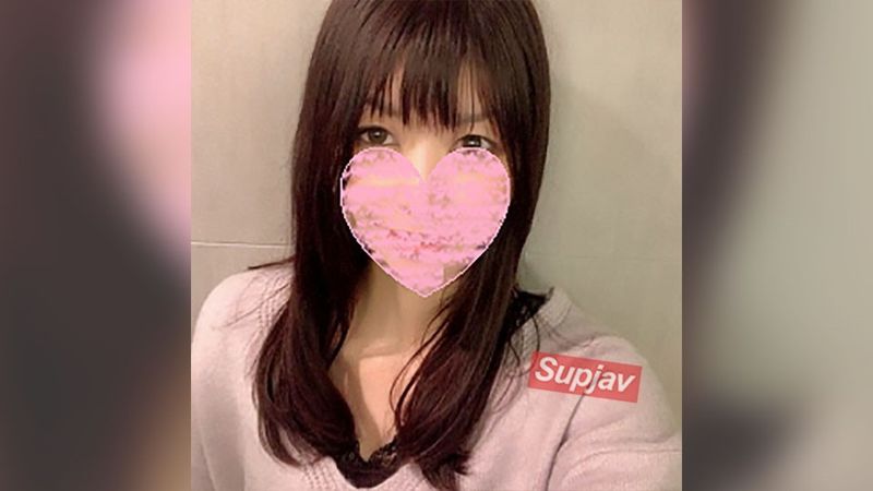 FC2PPV 4730651 [Estilo de clase SSS] Una ídolo de huecograbado que es demasiado hermosa y no tiene nada más que atractivo sexual. Piel clara ♪ Hermoso cuerpo ♪ Hermosos pechos grandes ♪ Hermoso trasero grande ♪ Primer orgasmo vaginal en mi vida ♪ ¡Pregnaré una gran cantidad en la estrecha vagina con mi hermoso coño y me corro dentro de ella! Bono: ¡Irama de pie tragando semen!